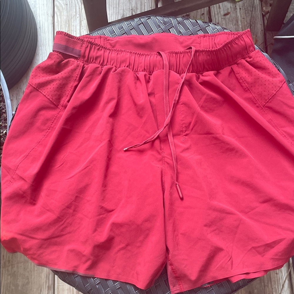 Lululemon Surge Short w/ Liner Shorts Men’s Red Size M